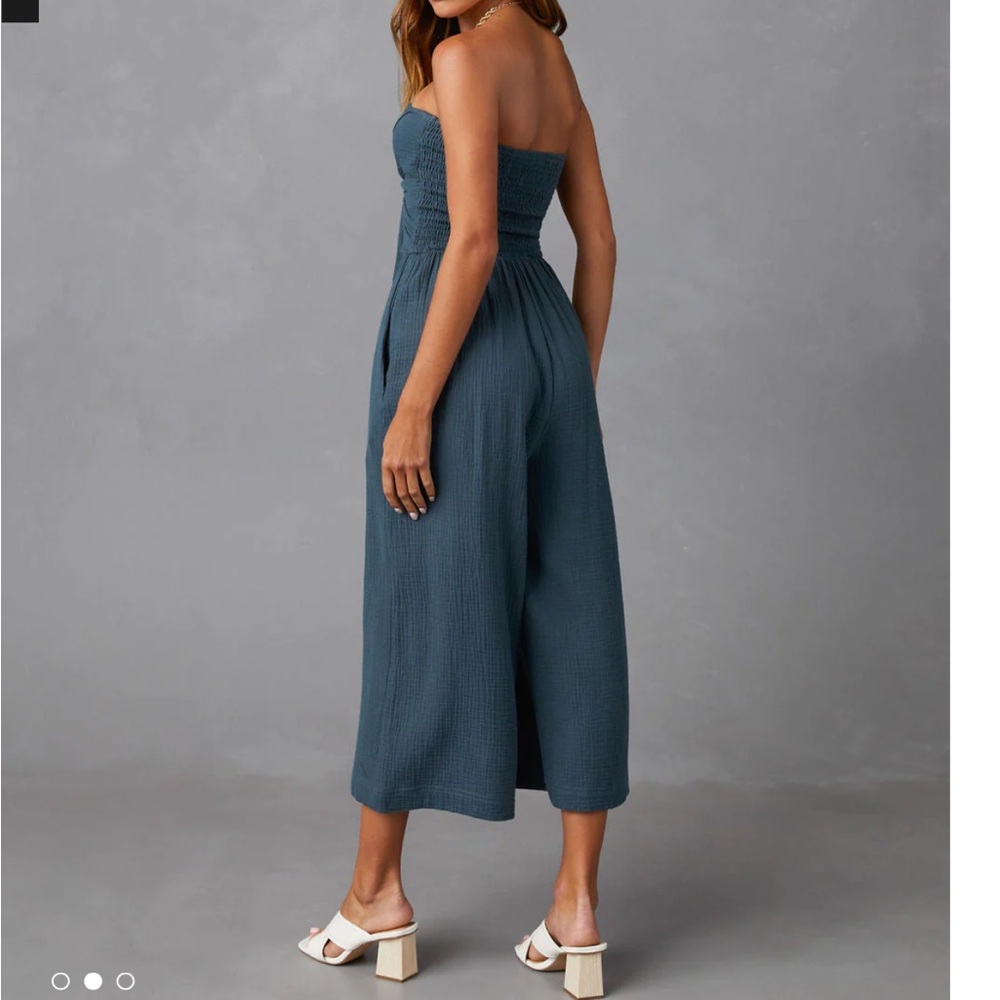 Jumpsuit - Picture 2 of 3